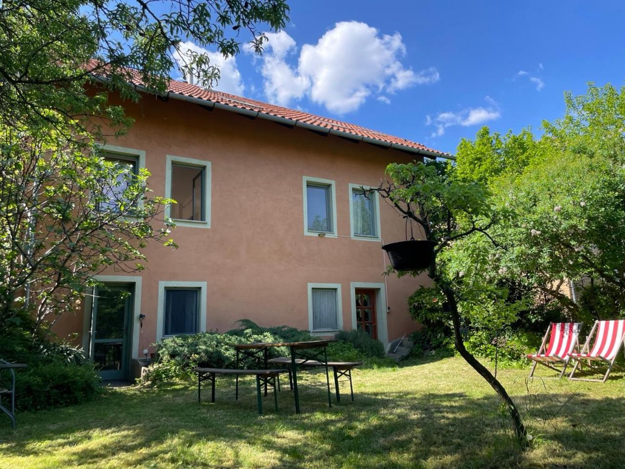 Garden Albergue Budapeste